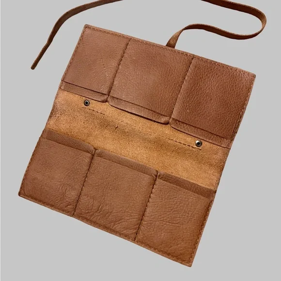 Handmade Taupe Leather Wallet with Fern Leaf Print - Picture 5 of 7